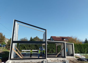Construcción de una casa modular, obra a medio acabar